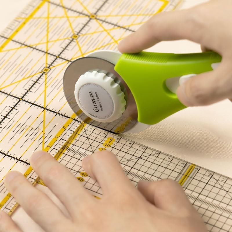 UK Rotary Cutter for Fabric, Precision Cloth Cutting Tool